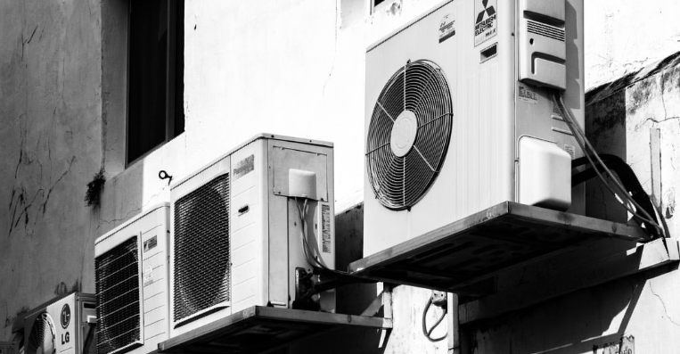 When Is It Time for New Air Conditioning Installation?